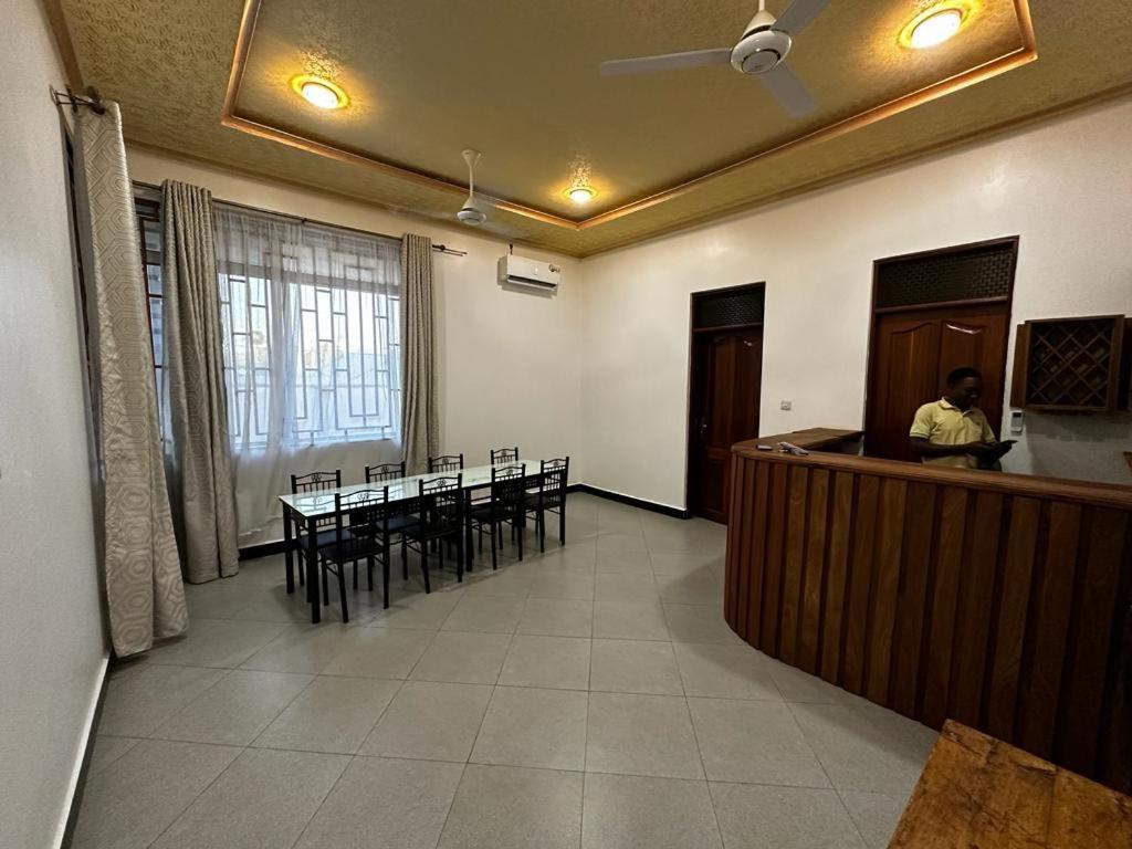 Revada Lodge Airport Dar es Salaam Luaran gambar